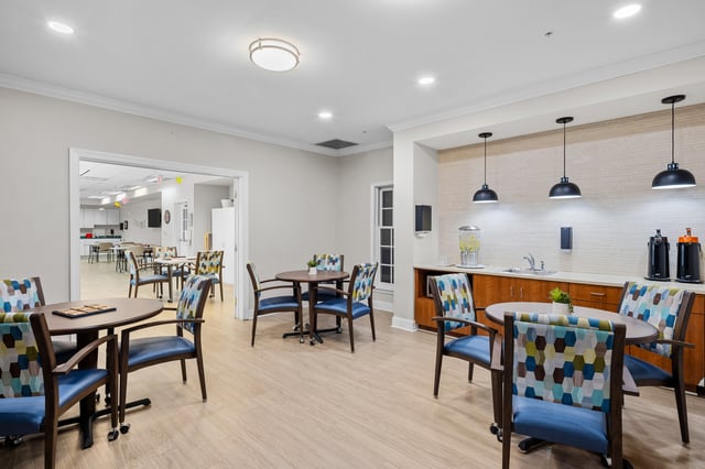 Laurels-and-the-Haven-Highland-Creek-013