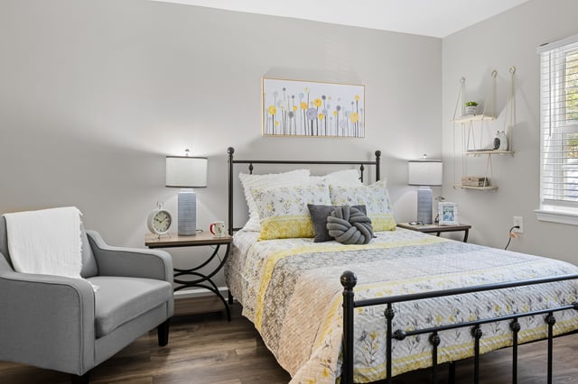 Laurels-and-the-Haven-Highland-Creek-021