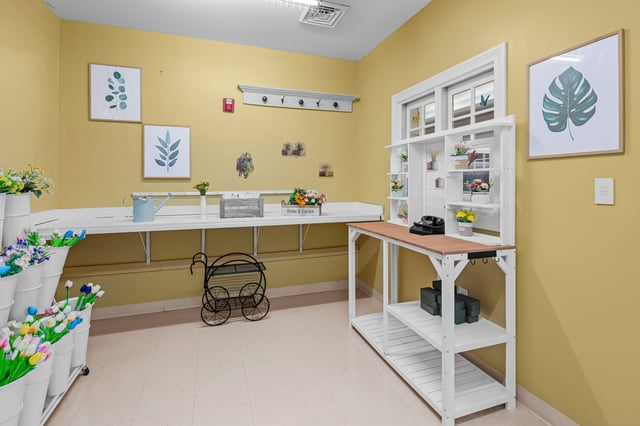 Laurels-and-the-Haven-Highland-Creek-029