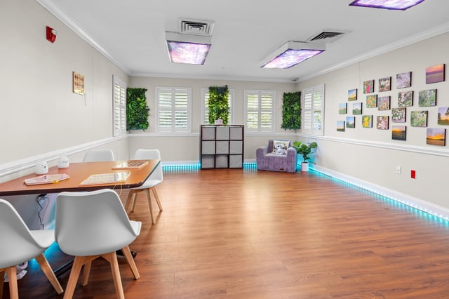 Laurels-and-the-Haven-Highland-Creek-036