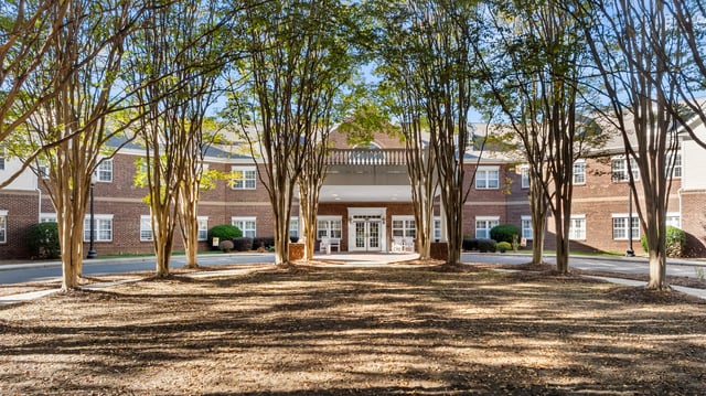 Laurels-and-the-Haven-Highland-Creek-051